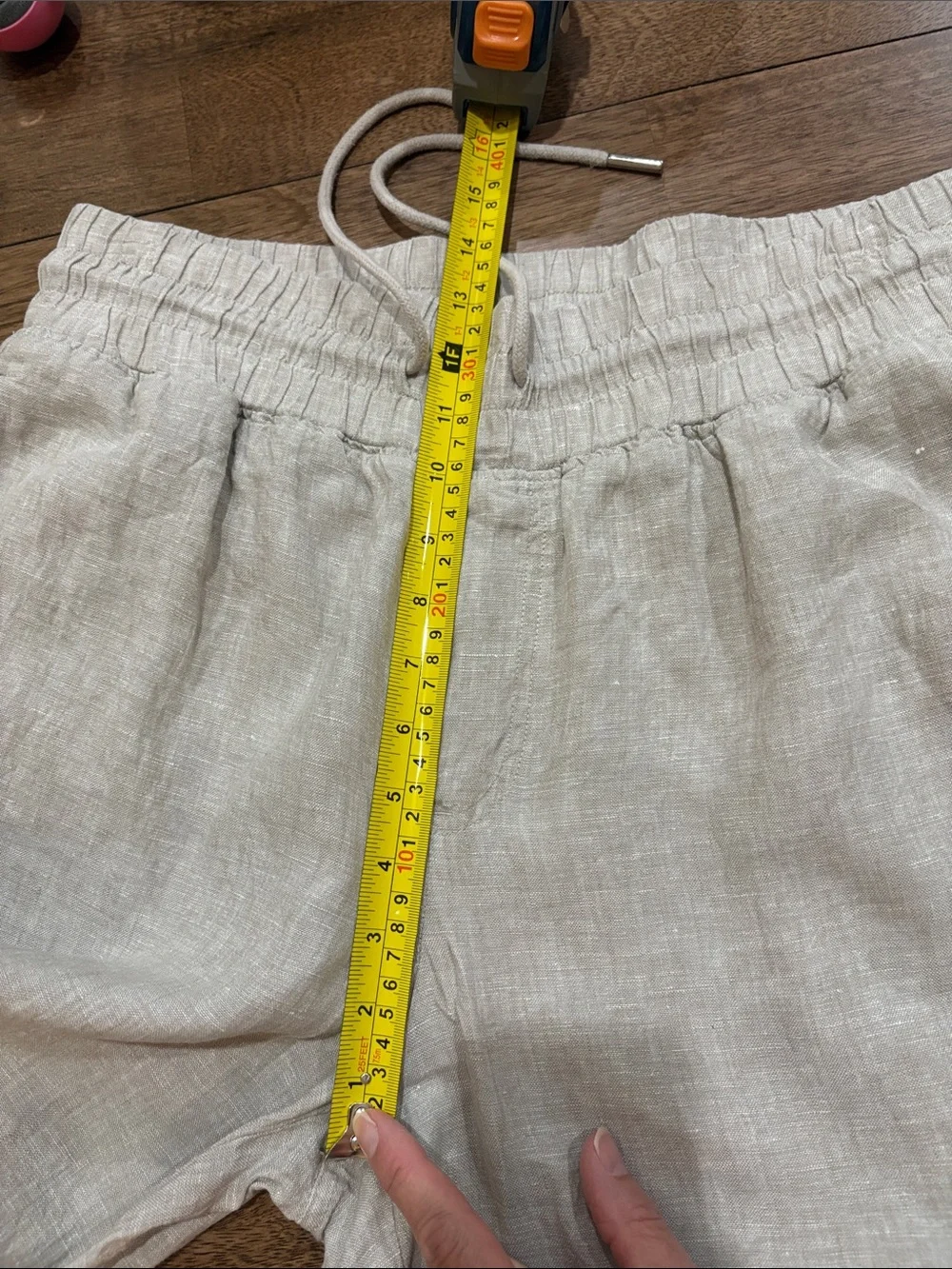 Tan Quince European Linen Wide Leg Pants. Large. Drawstring waist